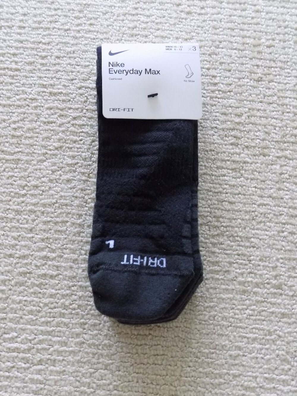 NWT MENS NIKE EVERYDAY MAX CUSHIONED NO SHOW SOCKS BLACK GREY WHITE #1